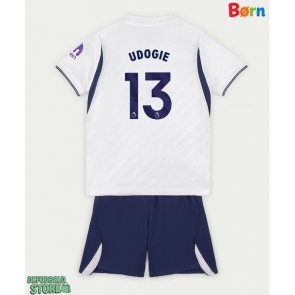 Tottenham Hotspur Destiny Udogie #13 Replika Babytøj Hjemmebanesæt Børn 2026-27 Kortærmet (+ Korte bukser)
